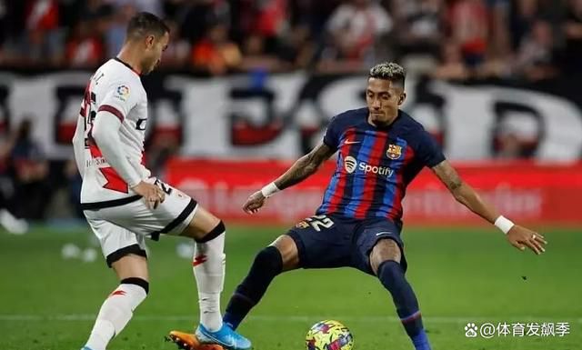 裸体女生啪啪