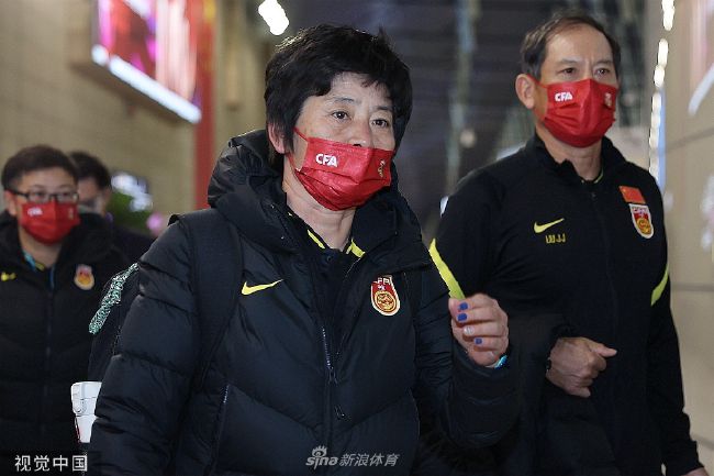不带套和单男3p