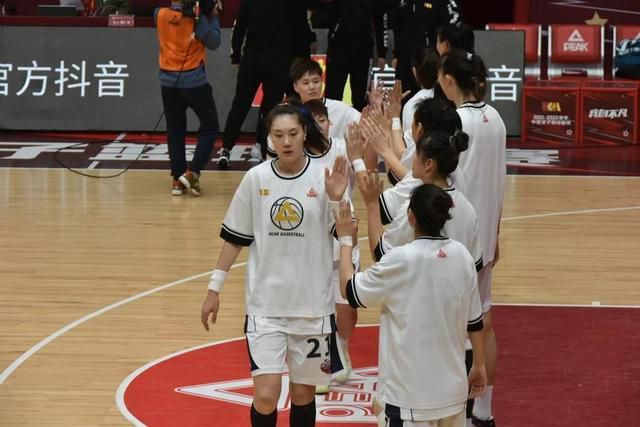 在线伊人网